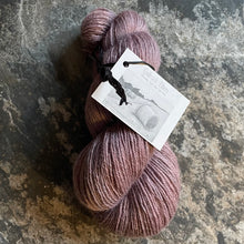 Load image into Gallery viewer, Devonia 4ply 100g
